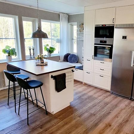 Family Friendly Villa With Sauna In The Nature Borås Екстериор снимка