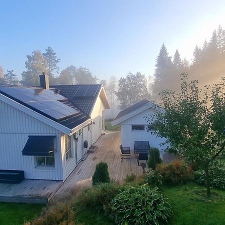 Family Friendly Villa With Sauna In The Nature Borås Екстериор снимка